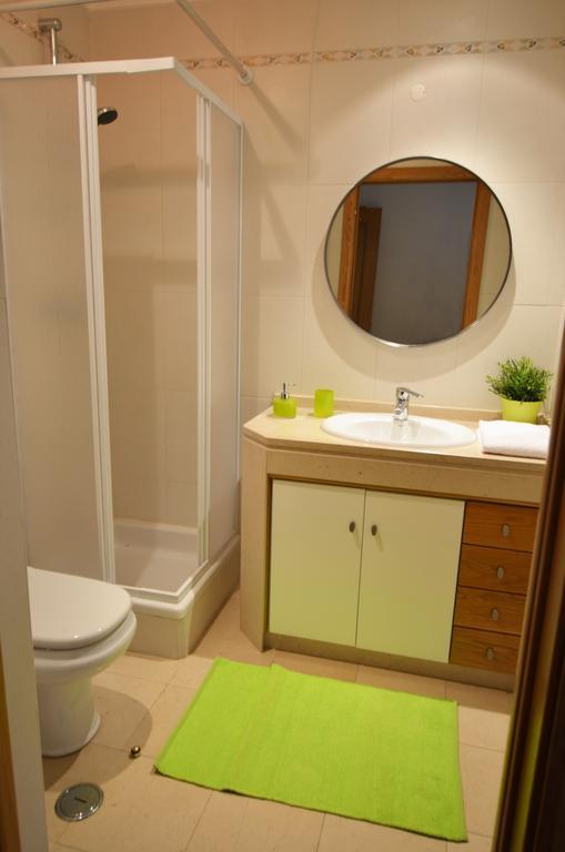 Expo Marina Lis Apartment Lisbon Room photo